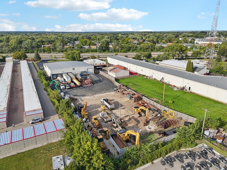 More Photos Of 1725 Weld Rd, Elgin Warehouse For Sale