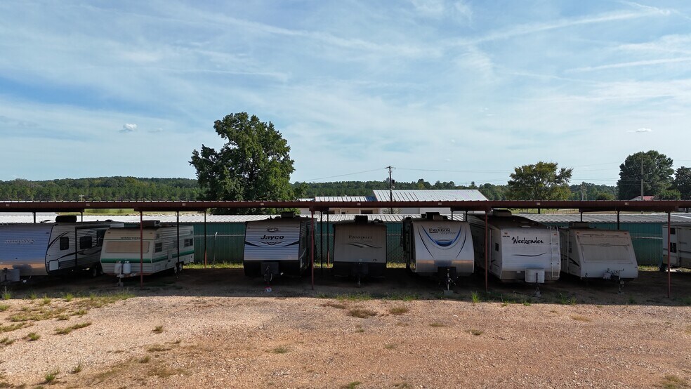 More Photos Of 1042 Old Highway 70 W, Dierks Self Storage For Sale