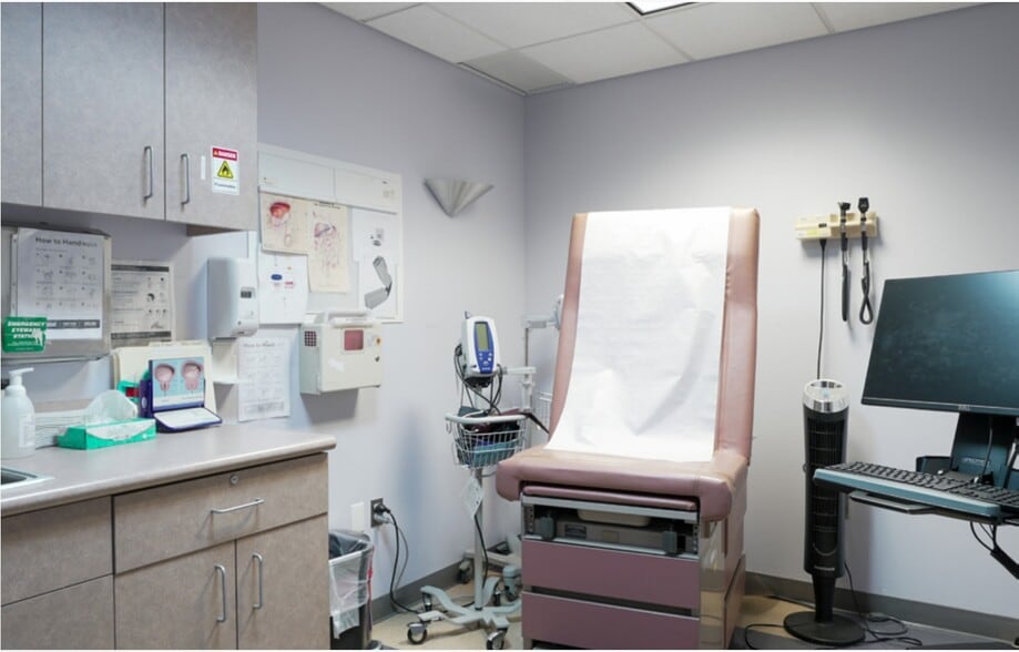 More Photos Of 23-22 30th Ave, Astoria Medical For Sale