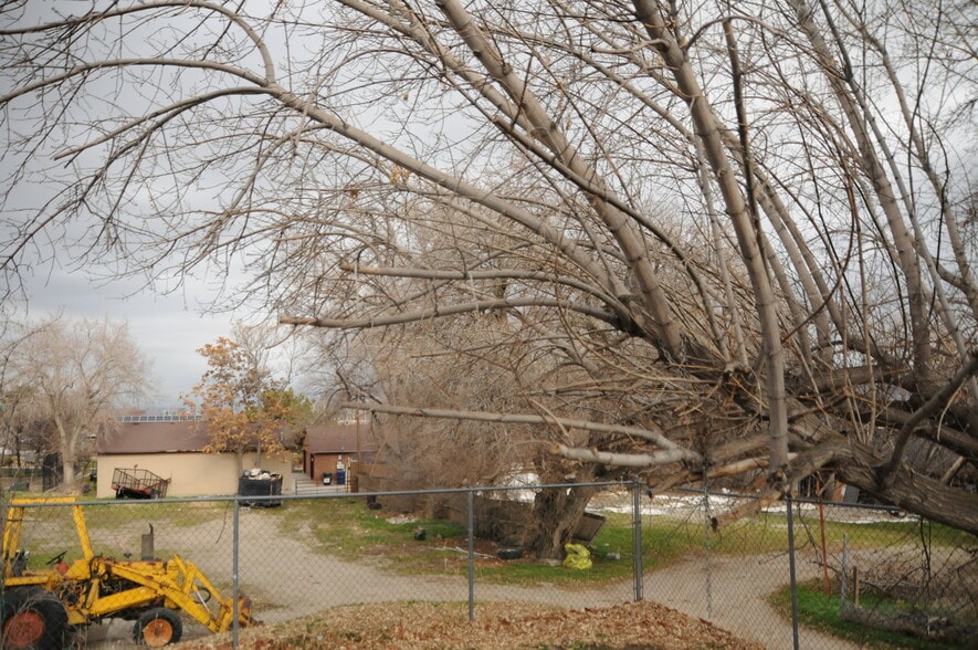 More Photos Of 2770 W 5400 S, Salt Lake City Flex For Sale