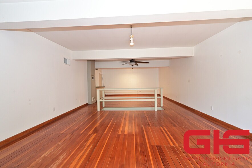 More Photos Of 88 N Hill Ave, Pasadena Storefront For Sale