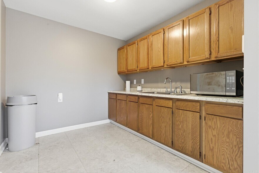 More Photos Of 207 Campbell Dr, Beebe Flex For Sale