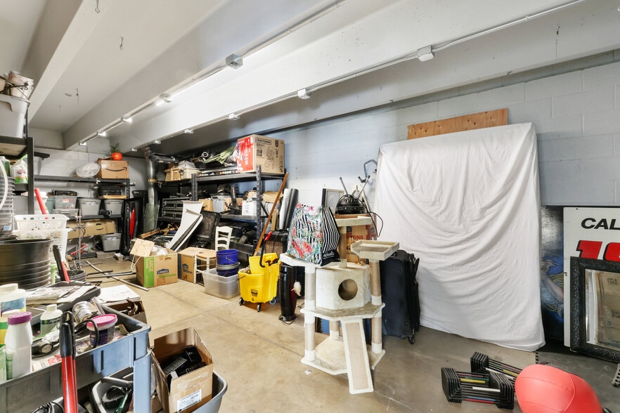 More Photos Of 3001 E Platte Ave, Colorado Springs Service For Sale