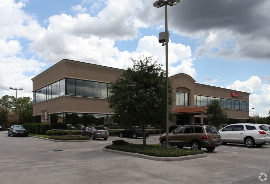 More Photos Of 8687 Louetta Rd, Spring Office For Lease