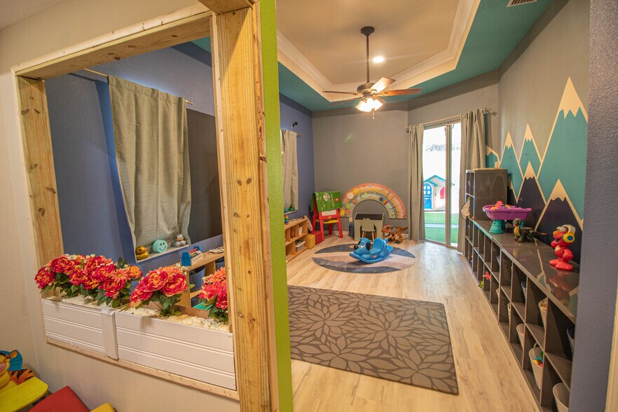 More Photos Of 17162 Toledo Blade Blvd, Port Charlotte Medical For Sale