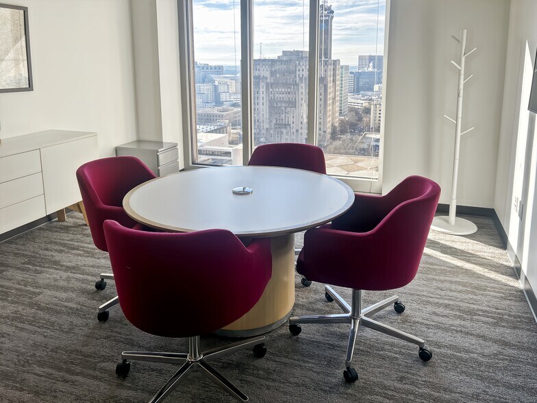 More Photos Of 191 peachtree St NE, Atlanta Office For Lease
