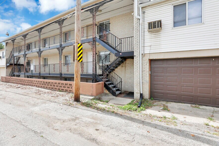 More Photos Of 27 W 8th Ave, Columbus Apartments For Sale