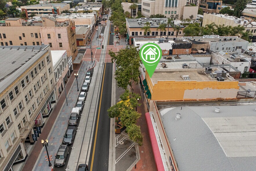 More Photos Of 209-211 W 4th St, Santa Ana Storefront Retail Office For Sale