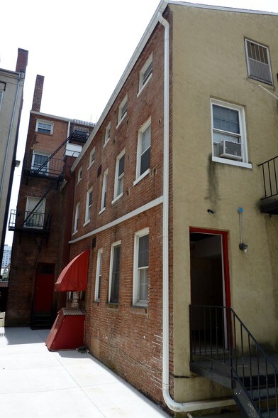 More Photos Of 110 W Mulberry St, Baltimore Office Residential For Lease