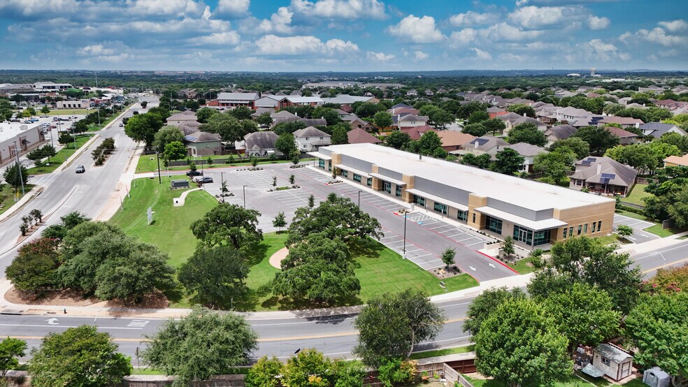 More Photos Of 109 W Borgfeld Rd, Cibolo Storefront Retail Office For Lease