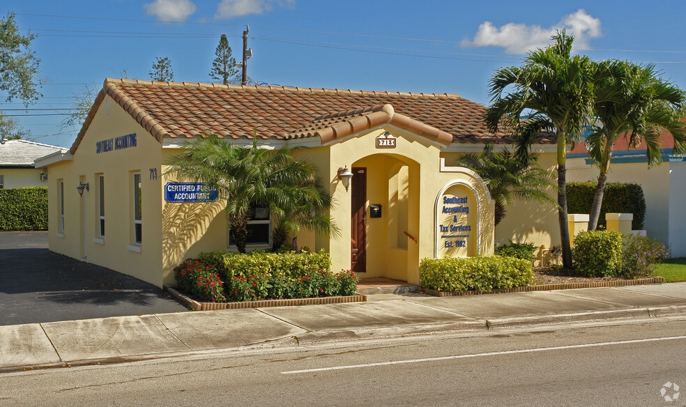 Primary Photo Of 713 E Atlantic Blvd, Pompano Beach Office For Sale