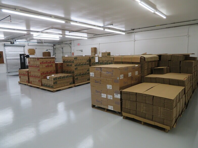 More Photos Of 100 Homestead Ave, Hillsboro Warehouse For Sale