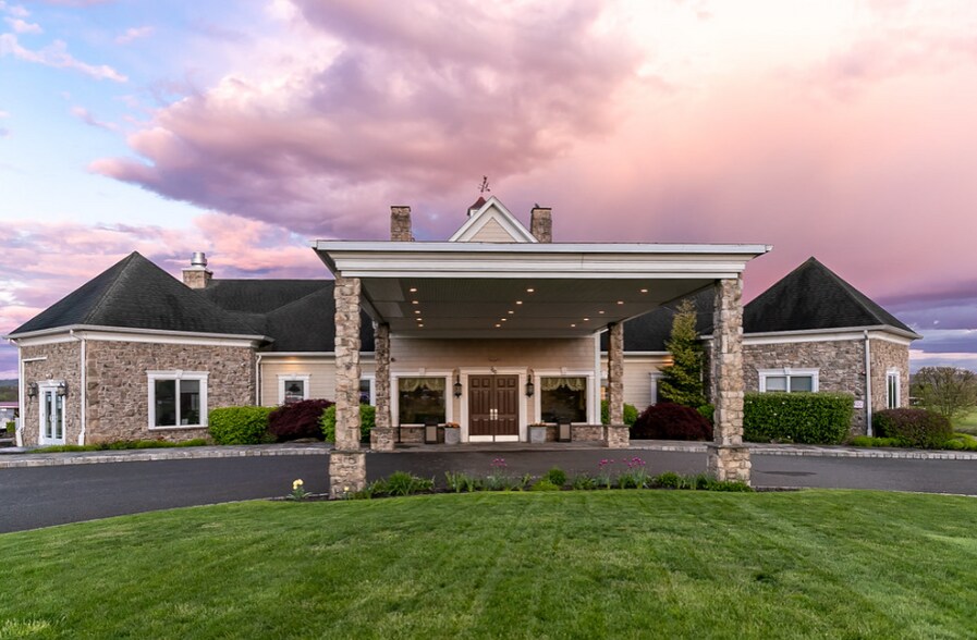 More Photos Of 700 Strykers Rd, Phillipsburg Golf Course Driving Range For Lease
