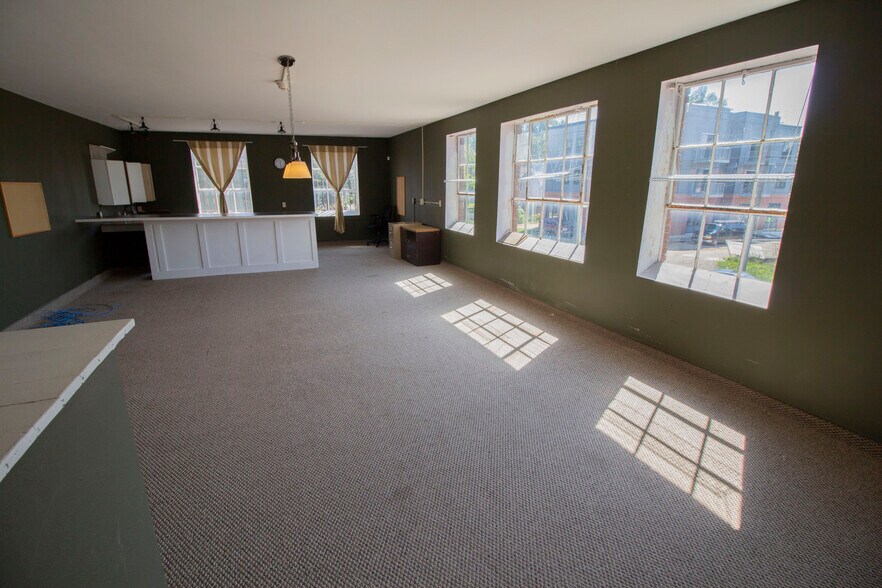 More Photos Of 622 W Kalamazoo Ave, Kalamazoo Religious Facility For Lease