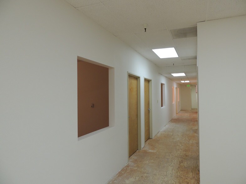 More Photos Of 13395 New Airport Rd, Auburn Light Manufacturing For Lease