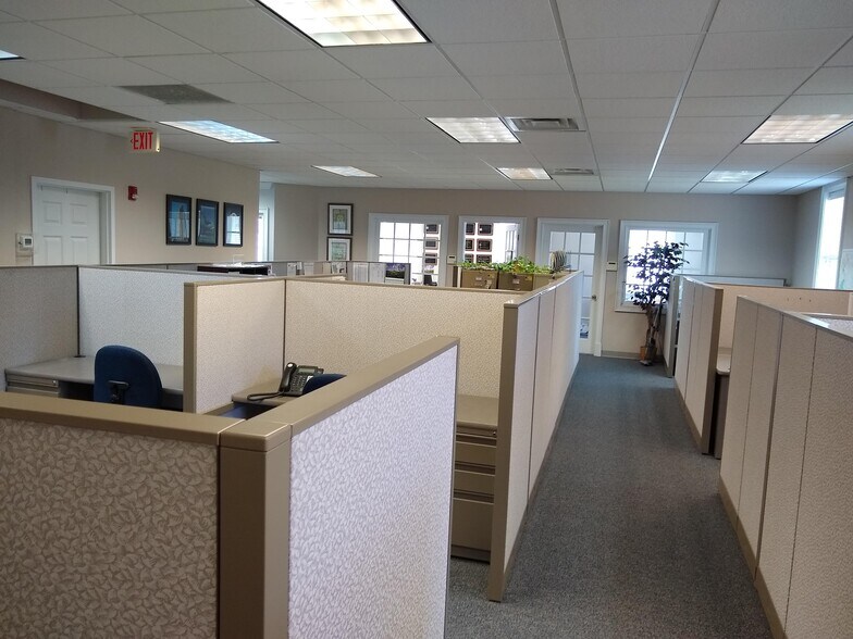 More Photos Of 4295 Jodeco Rd, McDonough Office For Lease
