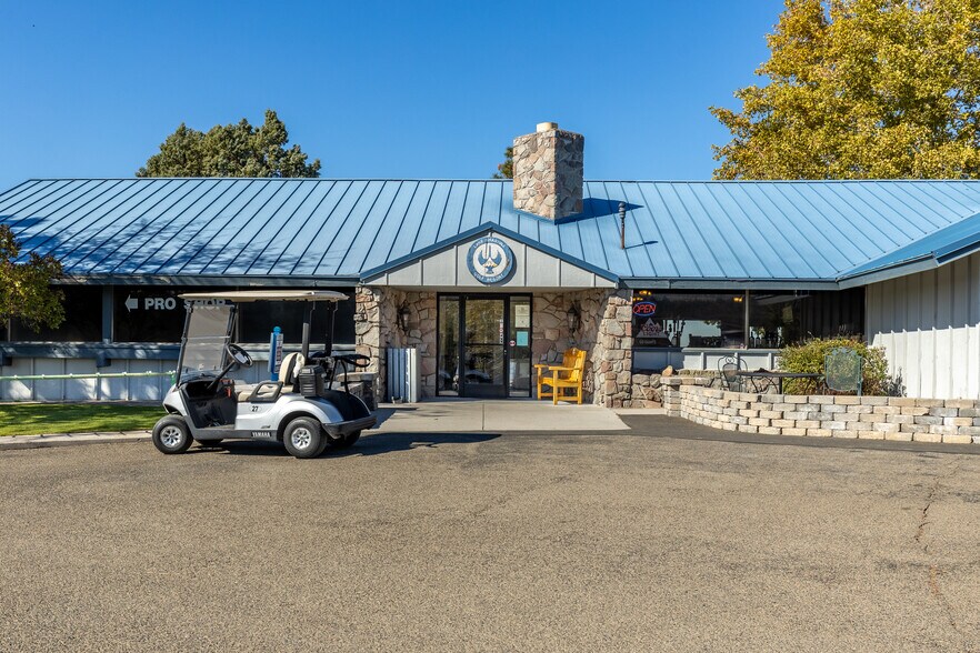 More Photos Of 5925 Country Club Dr, Weed Golf Course Driving Range For Sale