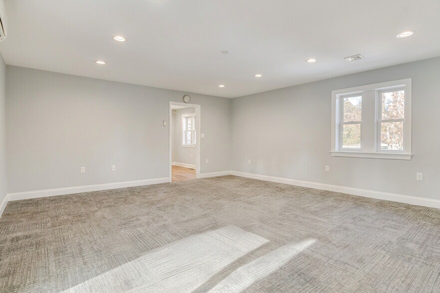 More Photos Of 176 Old Forge Rd, Monroe Township Storefront Retail Residential For Sale