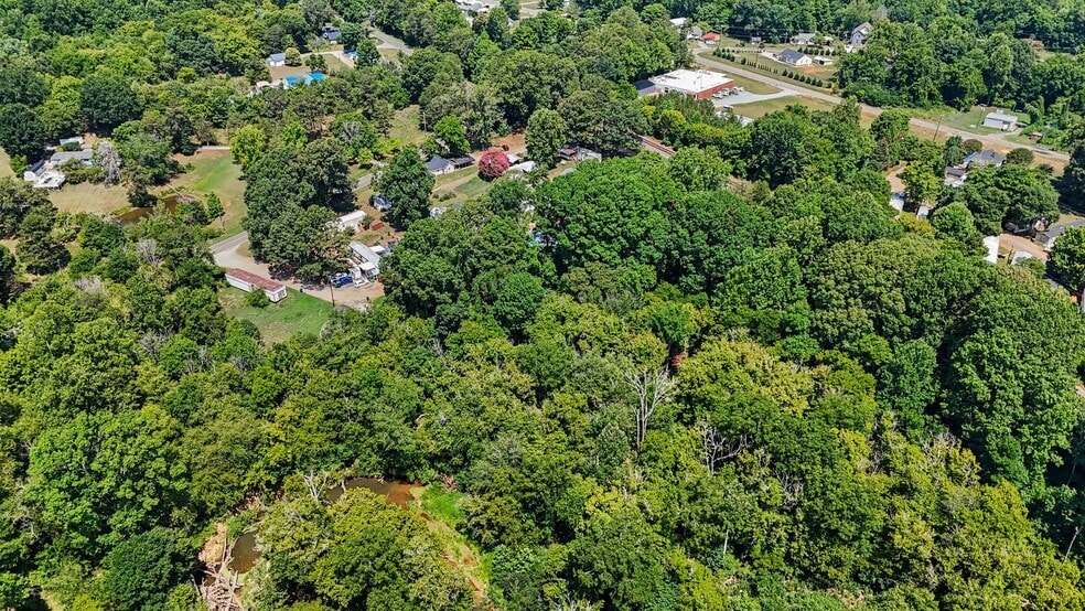 More Photos Of 1678 Stone Street Ext, Mebane Manufactured Housing Mobile Home Park For Sale