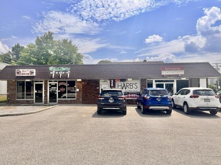 Primary Photo Of 12627-12671 State Rd, North Royalton Storefront Retail Office For Lease