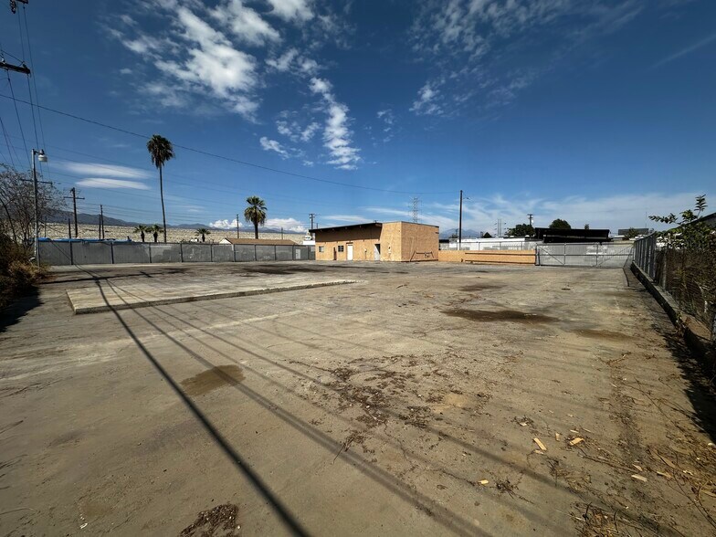 More Photos Of 5141 Calmview Ave, Baldwin Park Land For Lease
