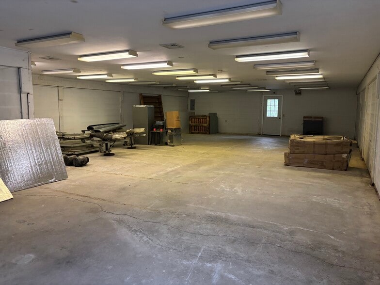 More Photos Of 1797 Route 376, Poughkeepsie Freestanding For Sale