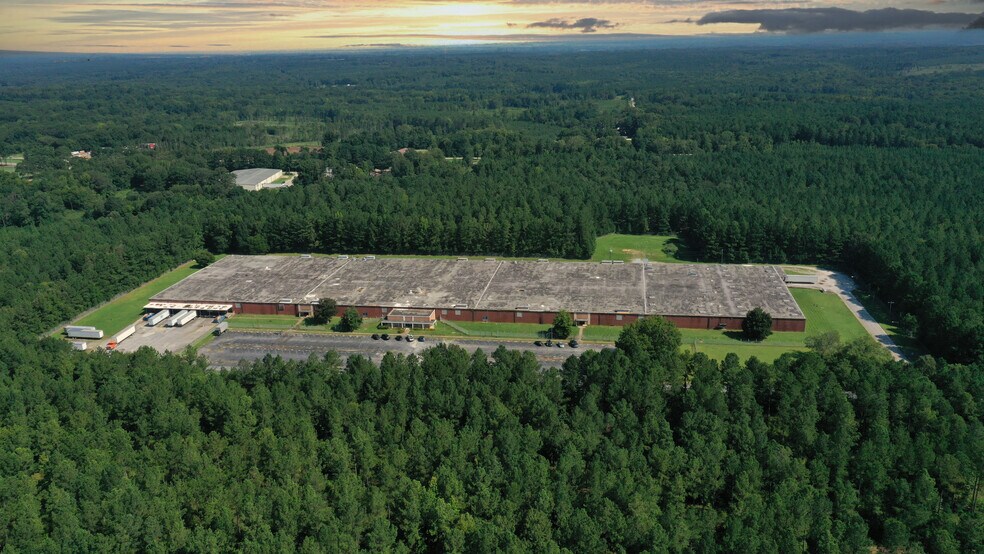 More Photos Of 4730 Ninety Six Hwy, Ninety Six Distribution For Sale