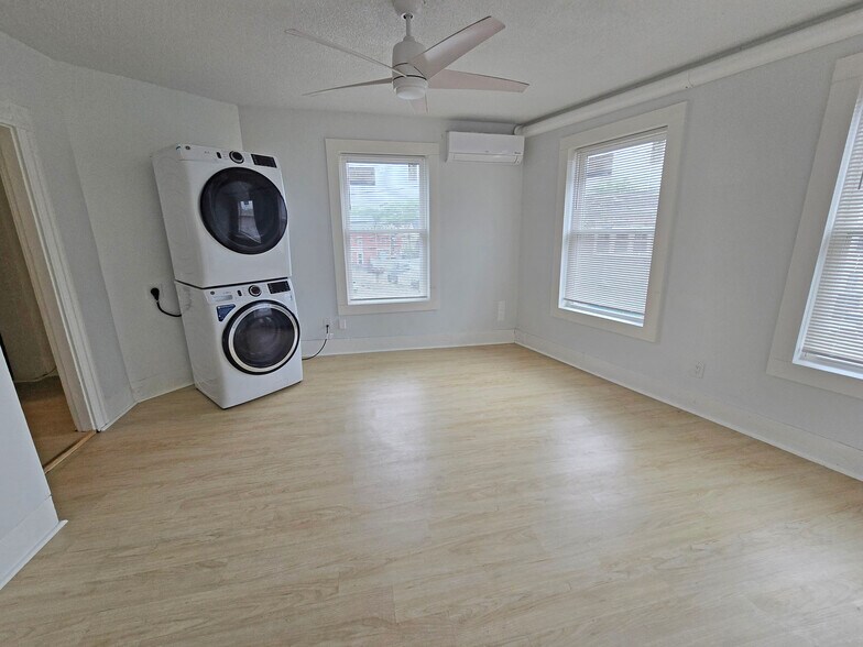 More Photos Of 122-126 Felton St, Waltham Apartments For Sale