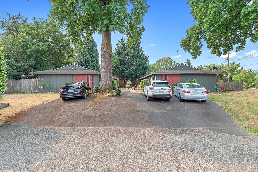More Photos Of 806 SE Nehalem St, Portland Apartments For Sale