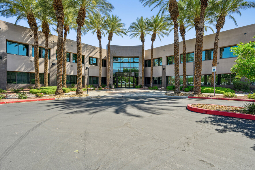 Primary Photo Of 901 N Green Valley Pky, Henderson Office For Lease