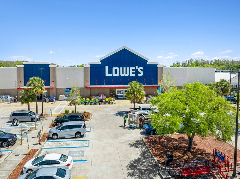 More Photos Of 12901 N Dale Mabry Hwy, Tampa Freestanding For Sale