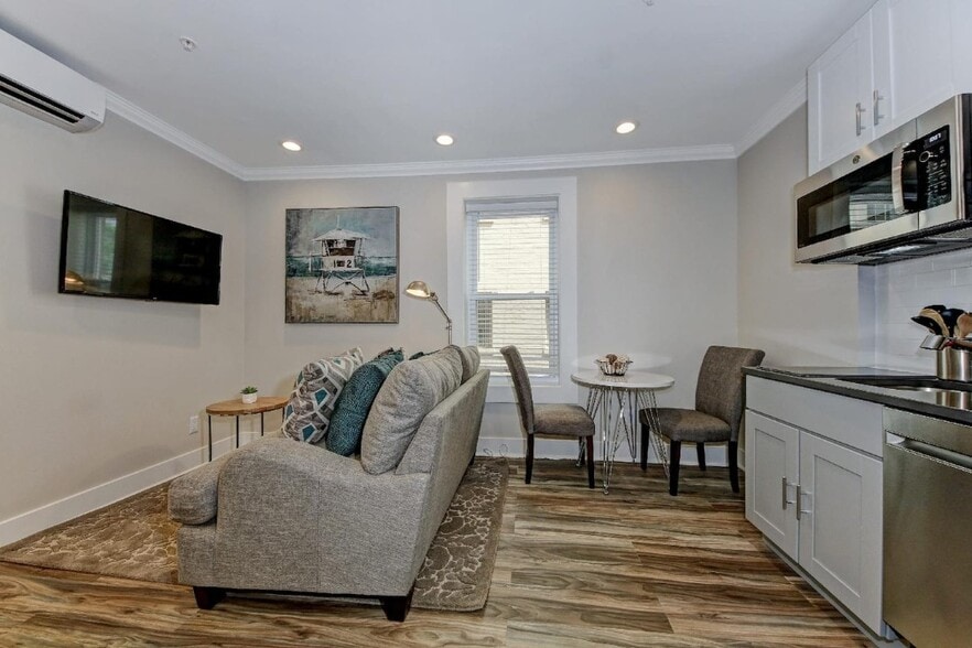 More Photos Of 1800 Connecticut Ave NW, Washington Hospitality For Sale