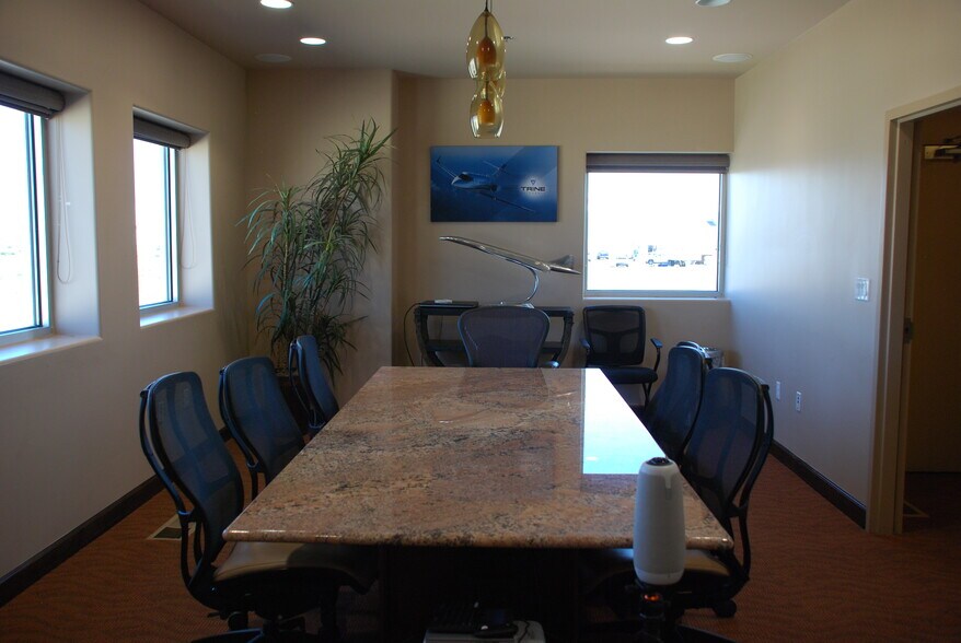 More Photos Of 5765 Taxi Way, Colorado Springs Airplane Hangar For Sale