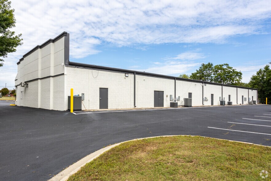 More Photos Of 150 S Houston Lake Rd, Warner Robins Unknown For Lease