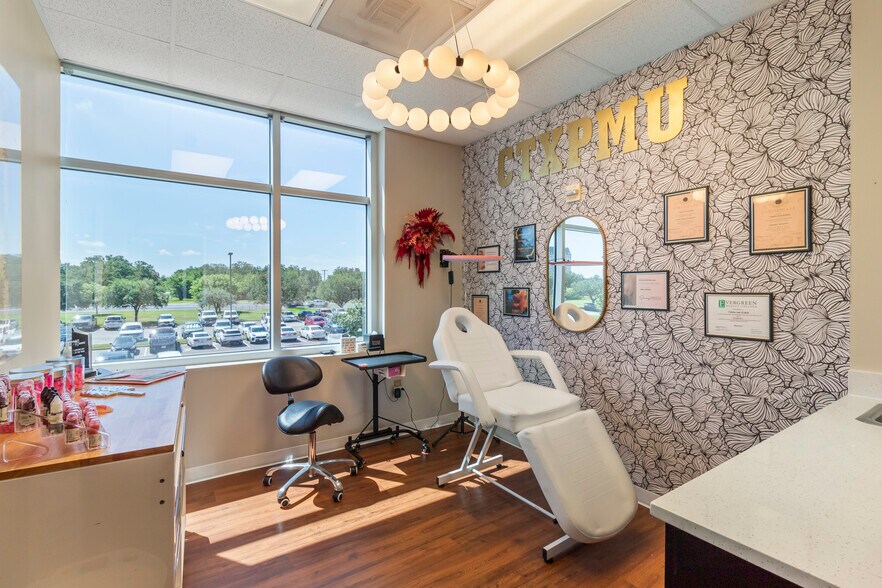 More Photos Of 3201 University Dr E, Bryan Medical For Lease