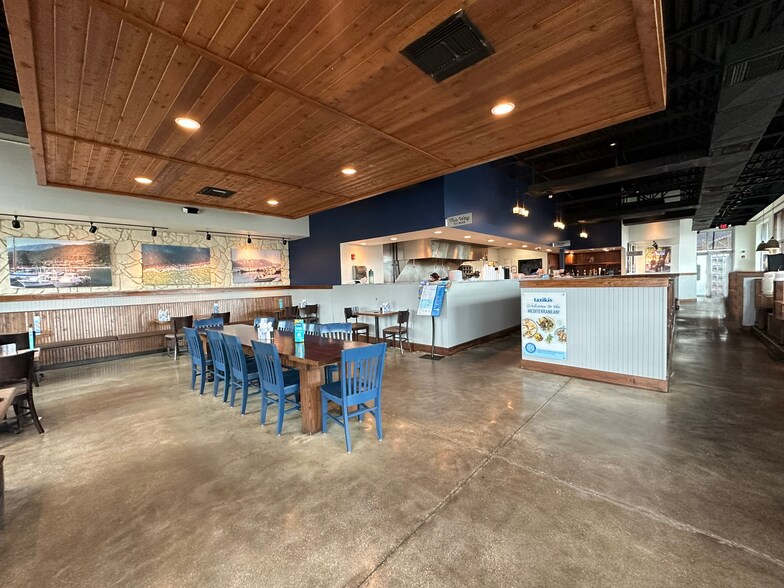 More Photos Of 15463 Panama City Beach Pky, Panama City Beach Restaurant For Lease