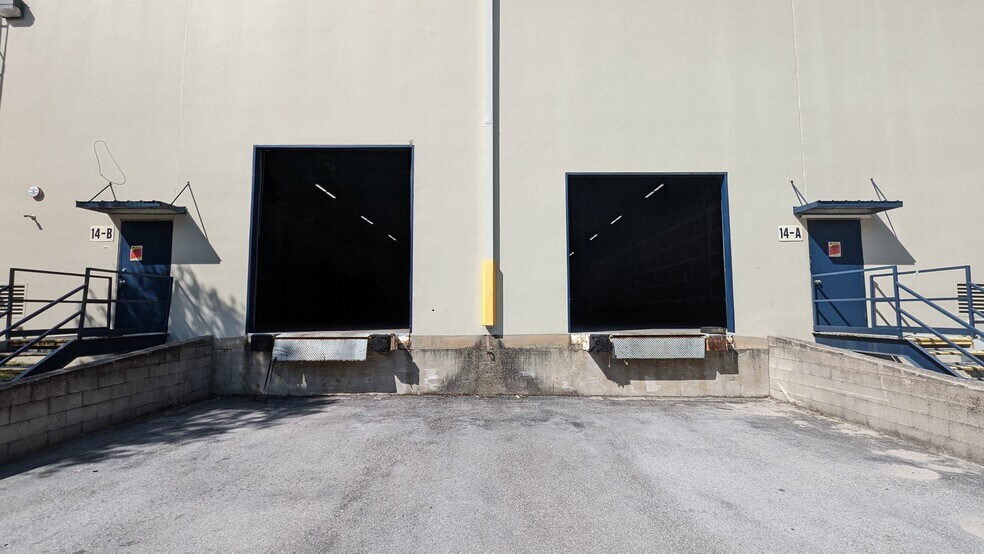 More Photos Of 312 Raleigh St, Wilmington Warehouse For Lease