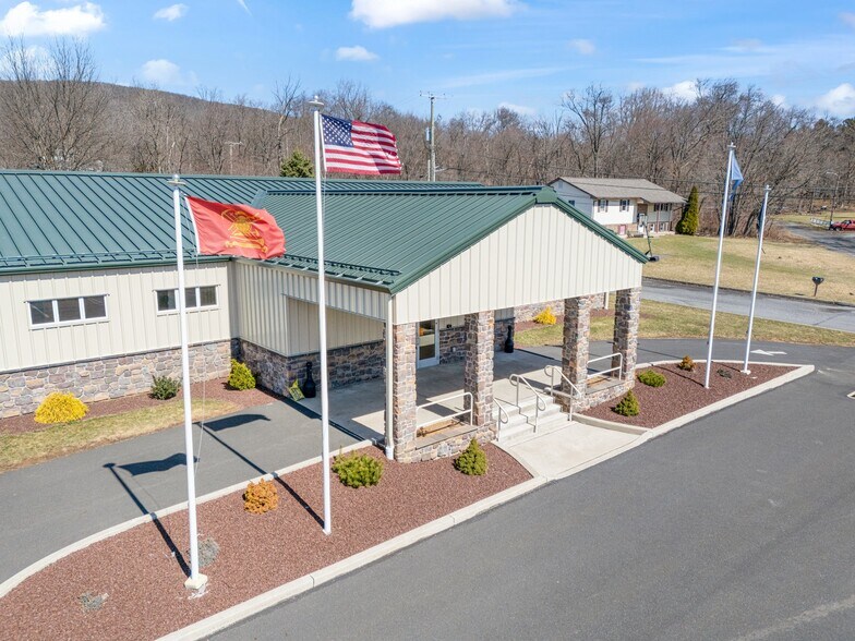 More Photos Of 111 N Broadway, Wind Gap Freestanding For Sale