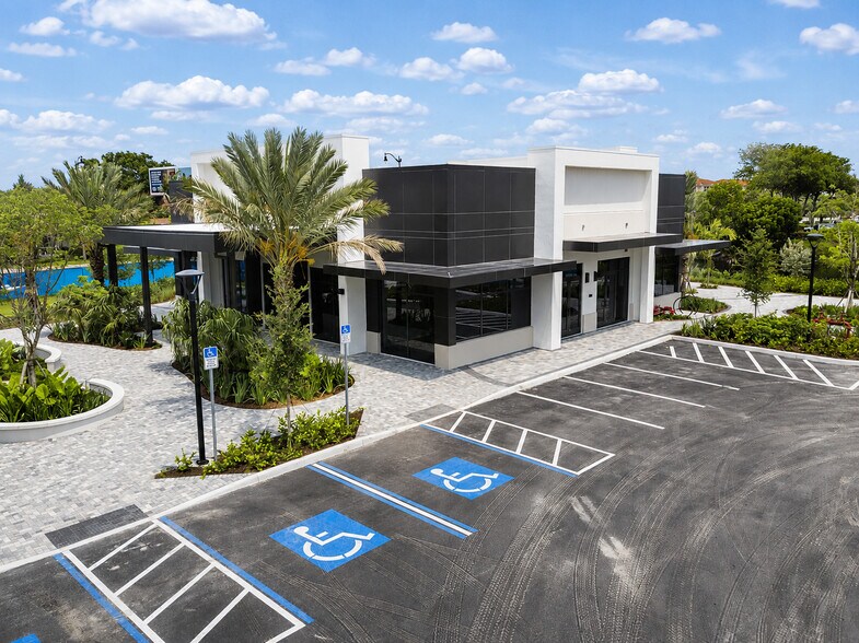 More Photos Of 8111 S Dixie Hwy, West Palm Beach Freestanding For Lease