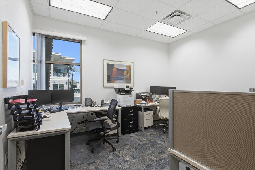 More Photos Of 10151 Park Run Dr, Las Vegas Office For Sale
