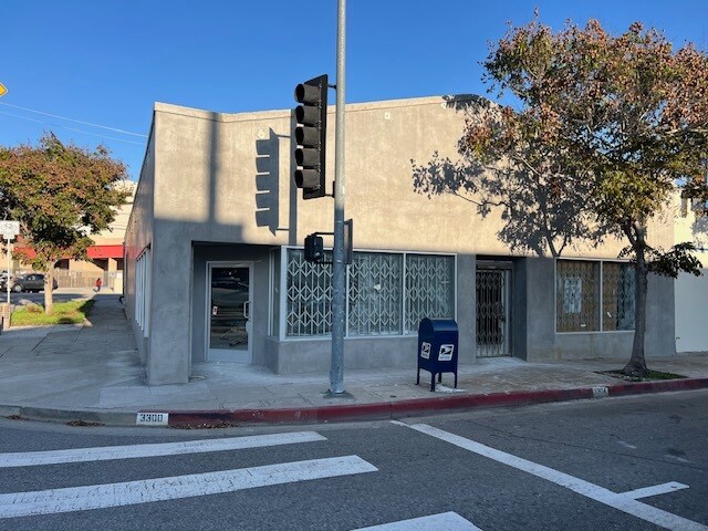More Photos Of 3300 Motor Ave, Los Angeles Storefront For Lease
