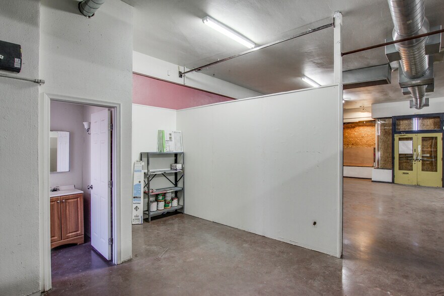 More Photos Of 420-424 E 6th St, Tucson Storefront For Lease