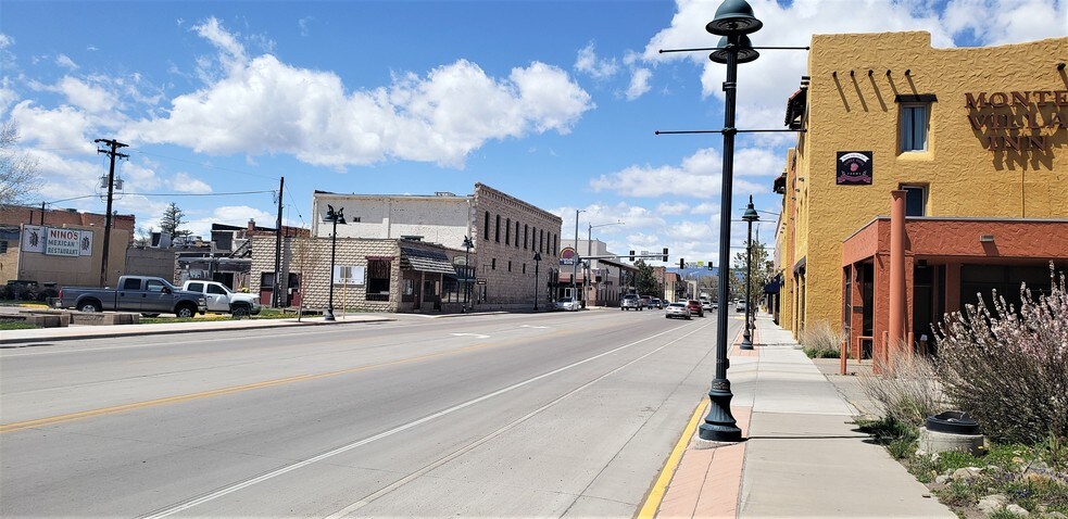 More Photos Of 925 1st Ave, Monte Vista Hotel For Sale