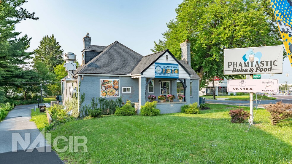 Primary Photo Of 5401 Jonestown Rd, Harrisburg Storefront Retail Office For Sale
