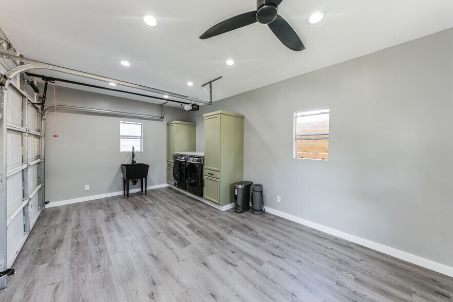 More Photos Of 6111 Atwood St, Austin Multifamily For Sale