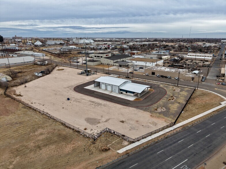 More Photos Of 710 26th st, Lubbock Warehouse For Lease