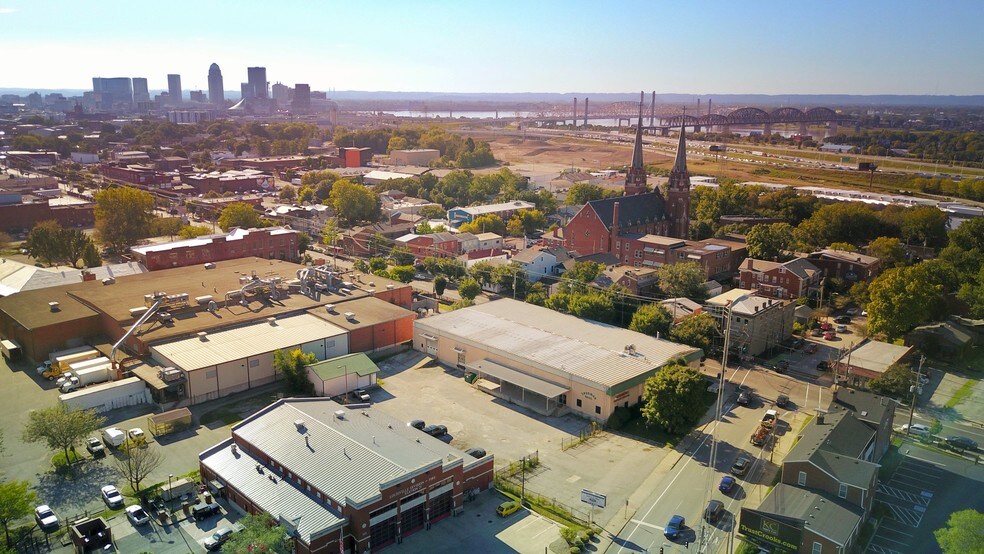 More Photos Of 330 N Spring St, Louisville Warehouse For Sale