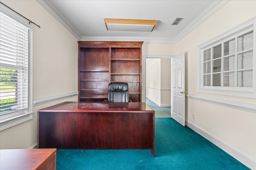 More Photos Of 889 Commerce Dr Sw, Conyers Loft Creative Space For Sale