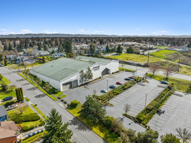 More Photos Of 1767 S 48th St, Tacoma Freestanding For Lease