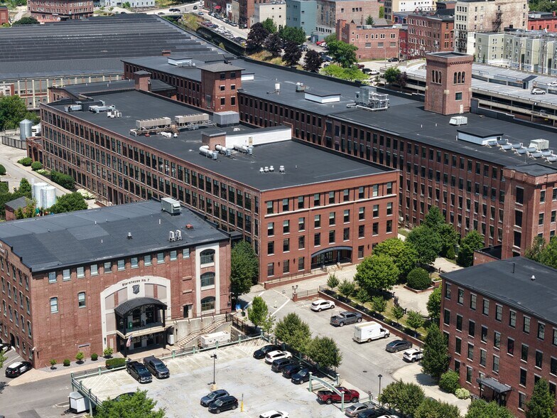 More Photos Of 140 Mill St, Lewiston Office Residential For Sale